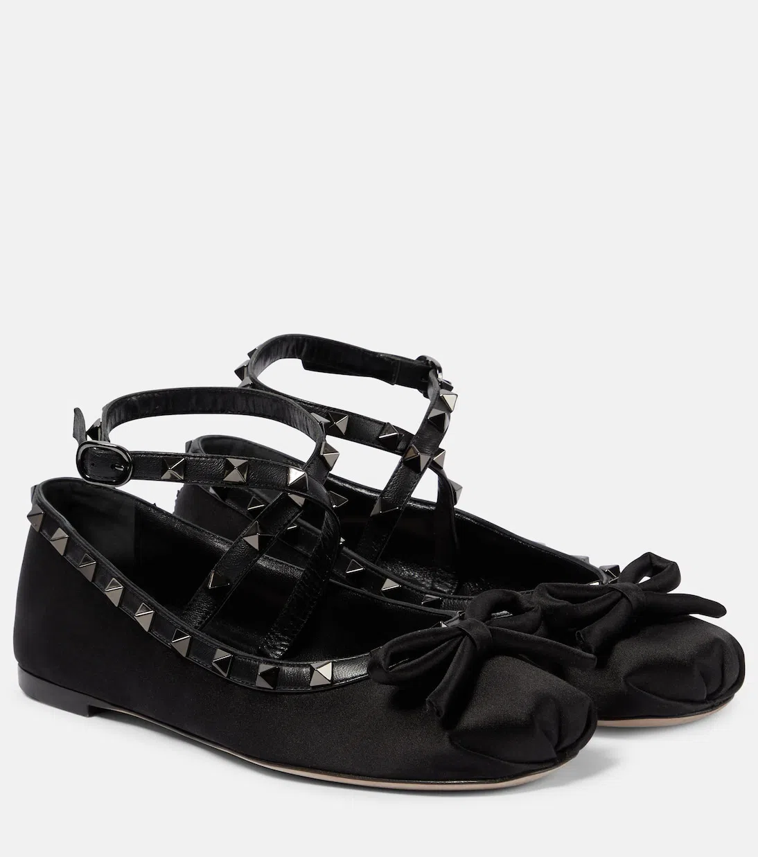 VALENTINO GARAVANI Rockstud Satin Ballet Flats In Black