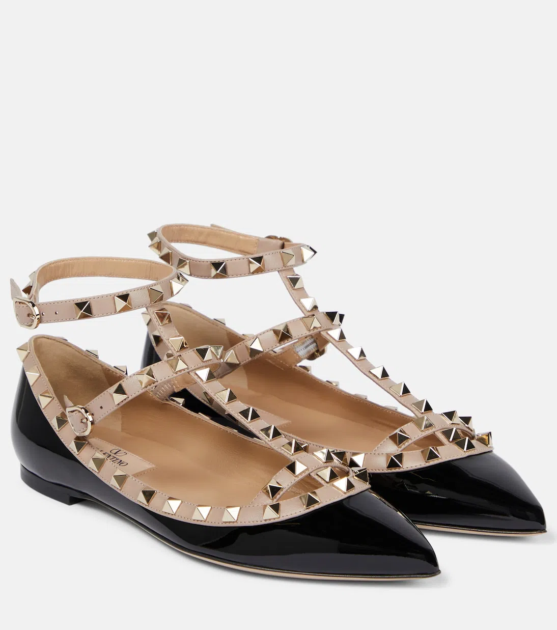 VALENTINO GARAVANI Rockstud Ballerina Patent Leather Shoes In Black