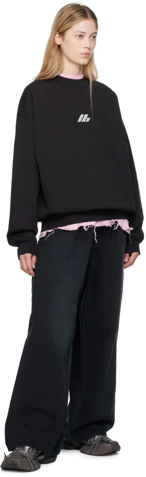 BALENCIAGA Women's Activewear Logo Medium Fit Sweatshirt In Faded Black