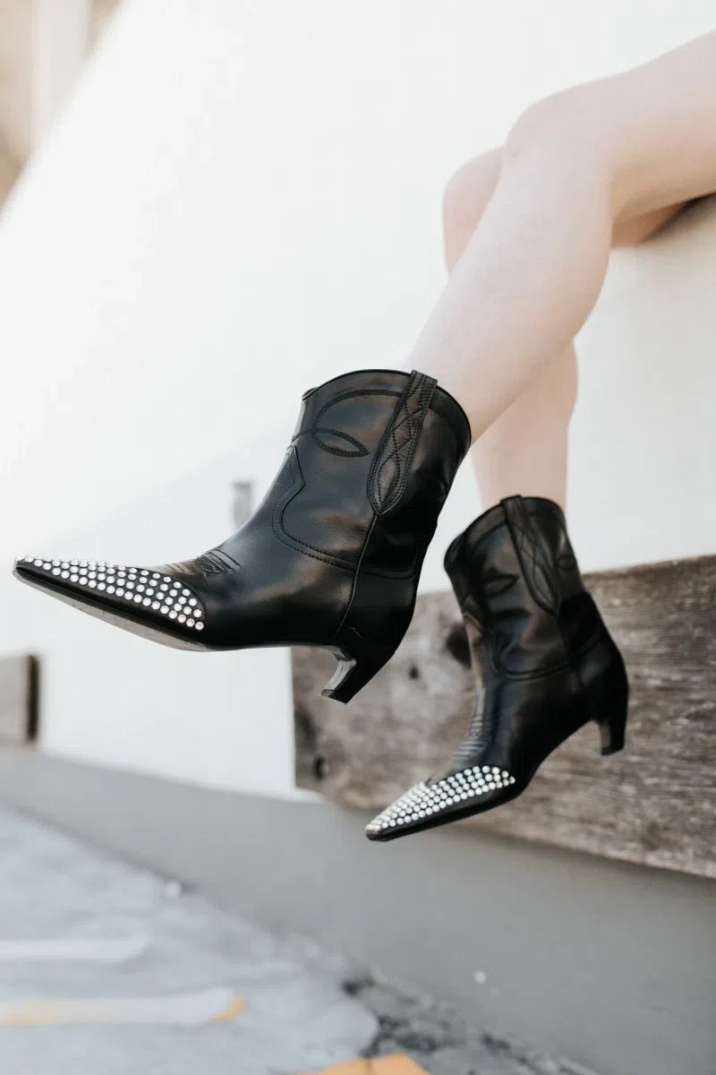 MIU MIU Two-tone Leather Loafers Featuring Metal Detail In Multicolor