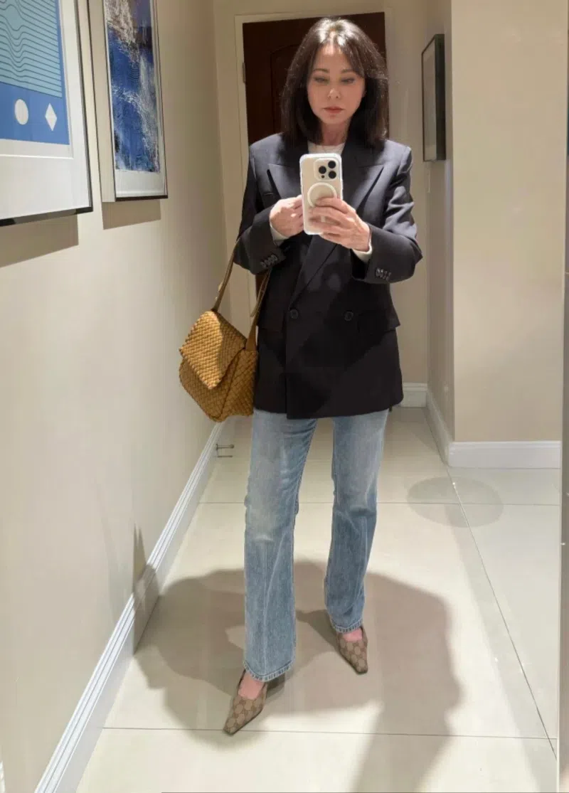 BOTTEGA VENETA Arco Small Intrecciato Leather Tote In Camel