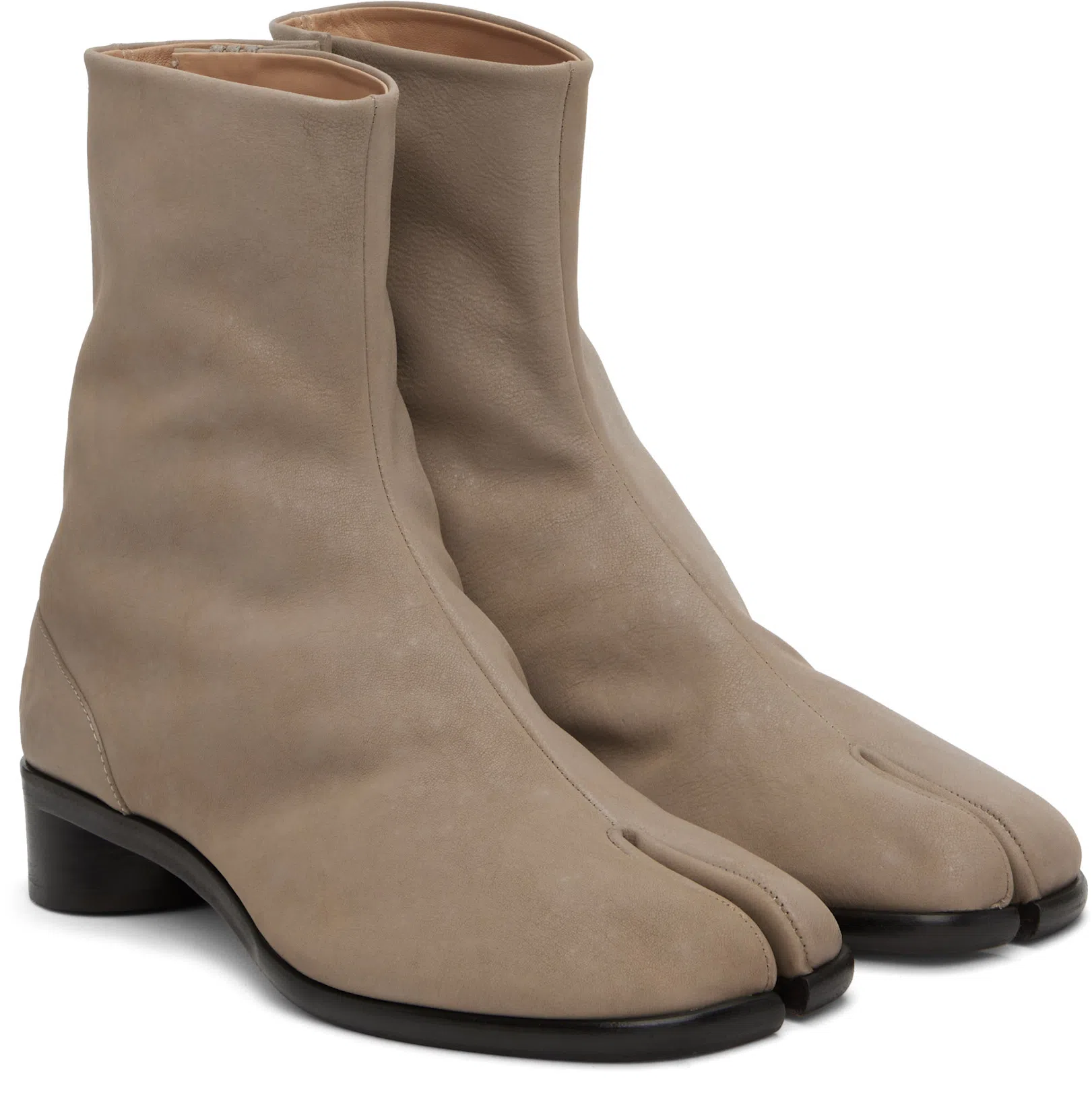 MAISON MARGIELA Tabi Ankle Boots Man Black In Brown