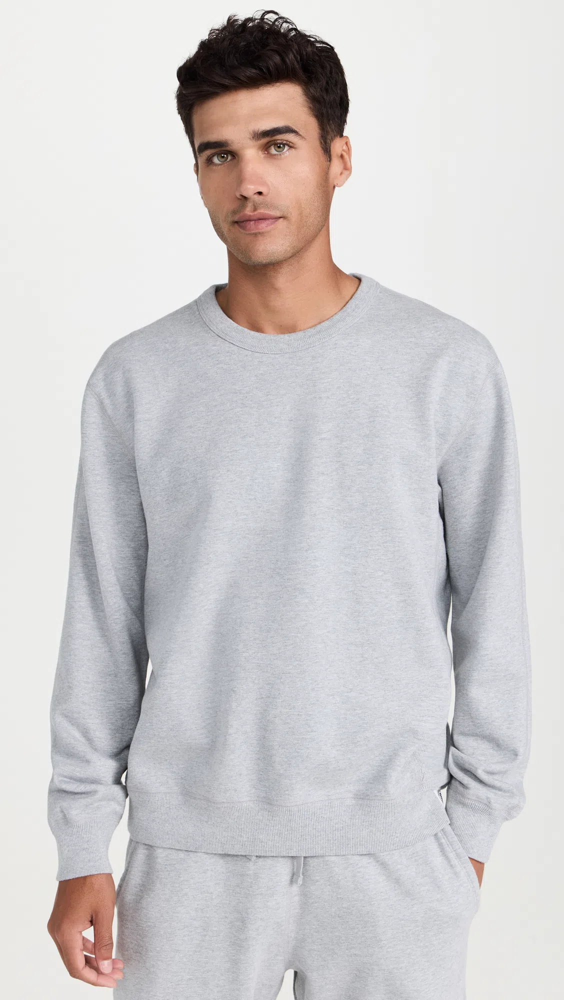 REIGNING CHAMP Midweight Terry Classic Crew Neck Sweatshirt Heather Grey