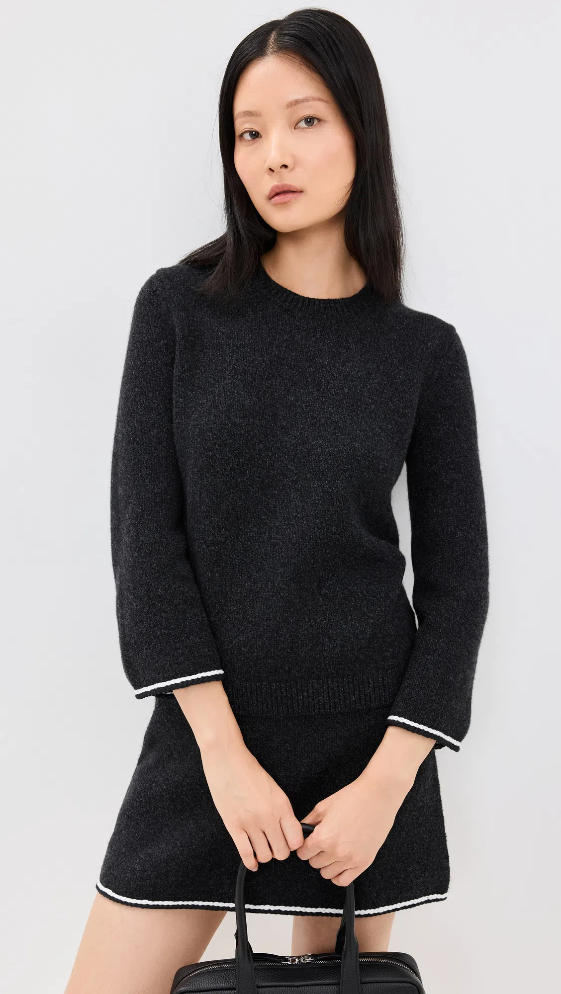 AEYDE Woman Pumps Black Size 7 Leather