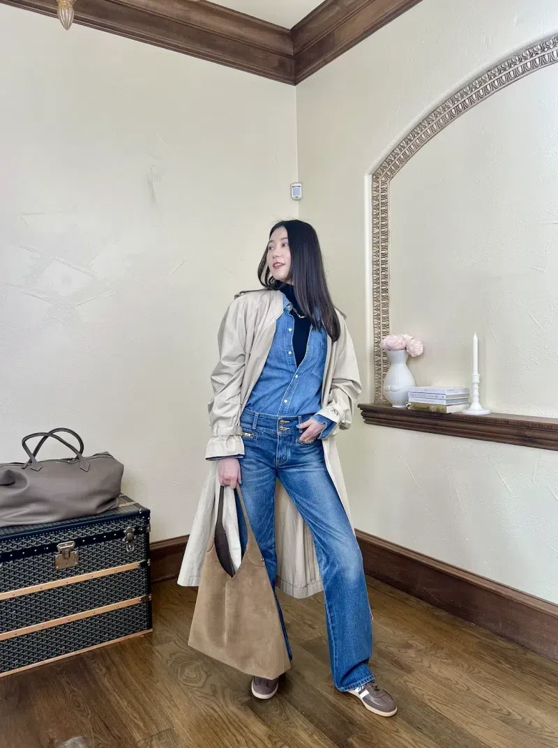 BURBERRY Belted Double-breasted Trench Coat With Epaulettes And Storm Flap In Beige