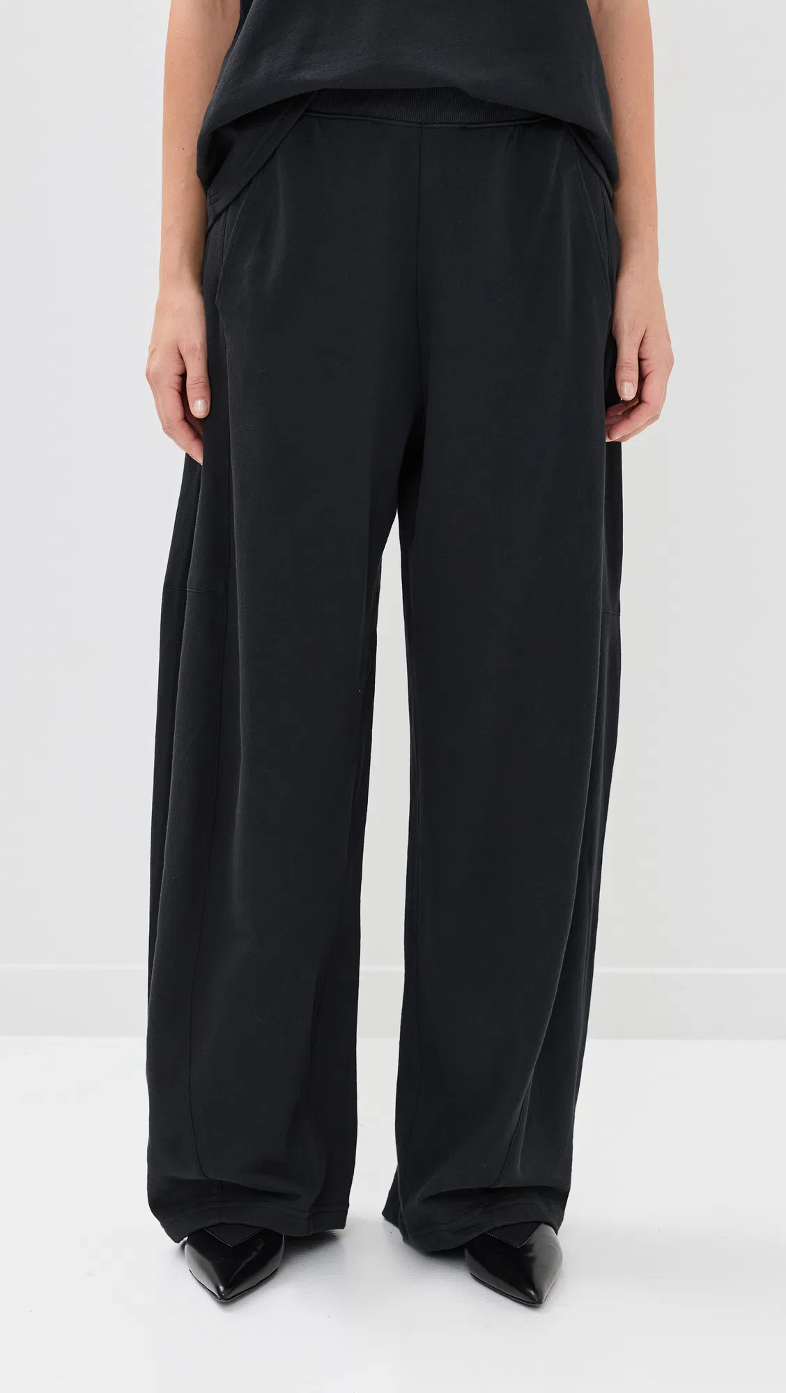 ISABEL MARANT Bryce Low-top Leather Sneakers In Black