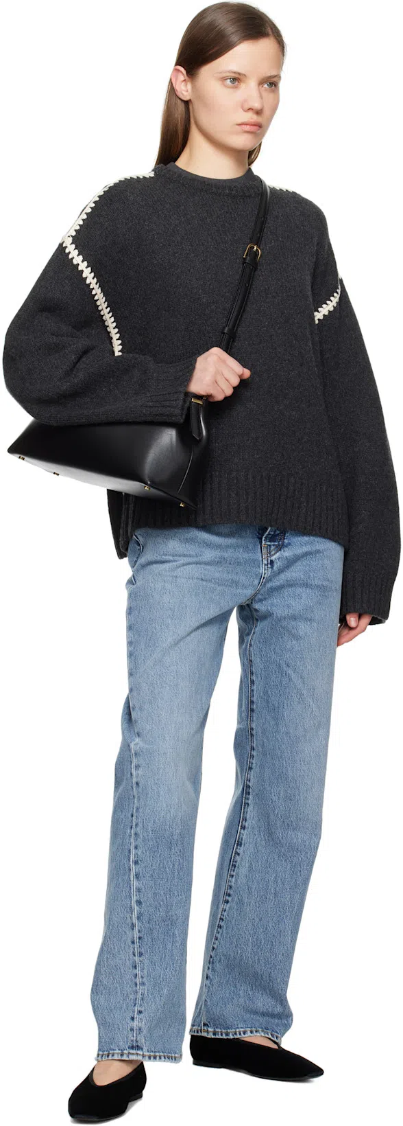 TOTÊME Minimalist Velvet Ballerinas In Black