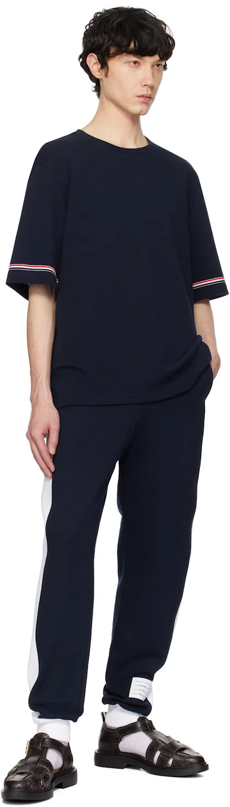 THOM BROWNE Relaxed Fit Short-sleeve T-shirt With Tricolor Accent And Patch In Black