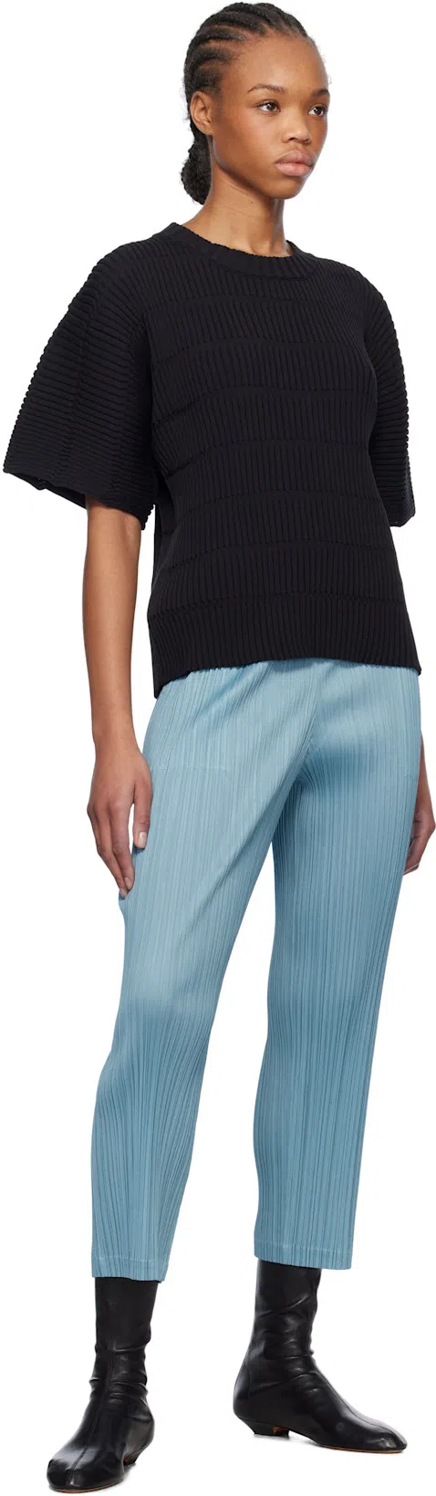 KHAITE Apollo Leather Flat Ankle Boots In Black