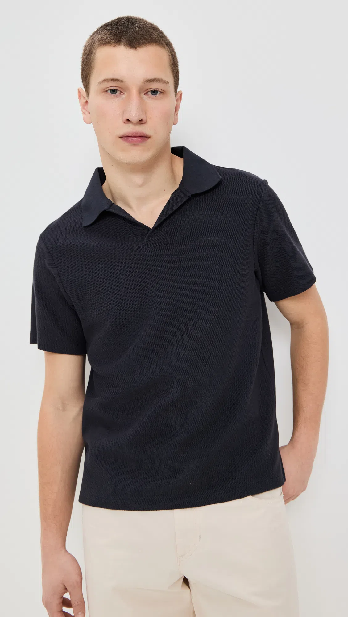 FRAME Jacquard Short Sleeve Open Collar Polo Shirt In Black
