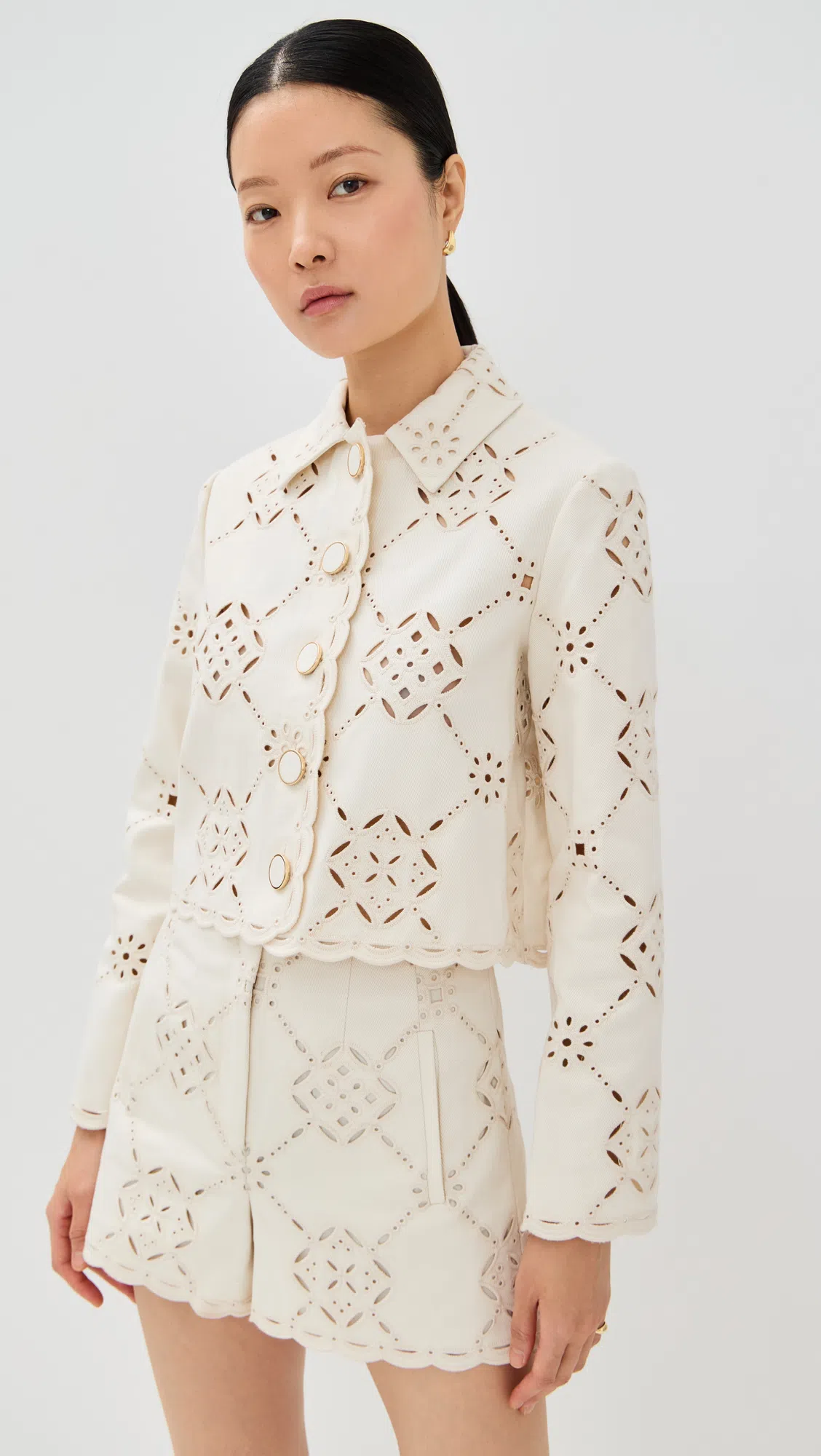 VERONICA BEARD Adelaide Scalloped Eyelet-embroidered Jacket In Ecru