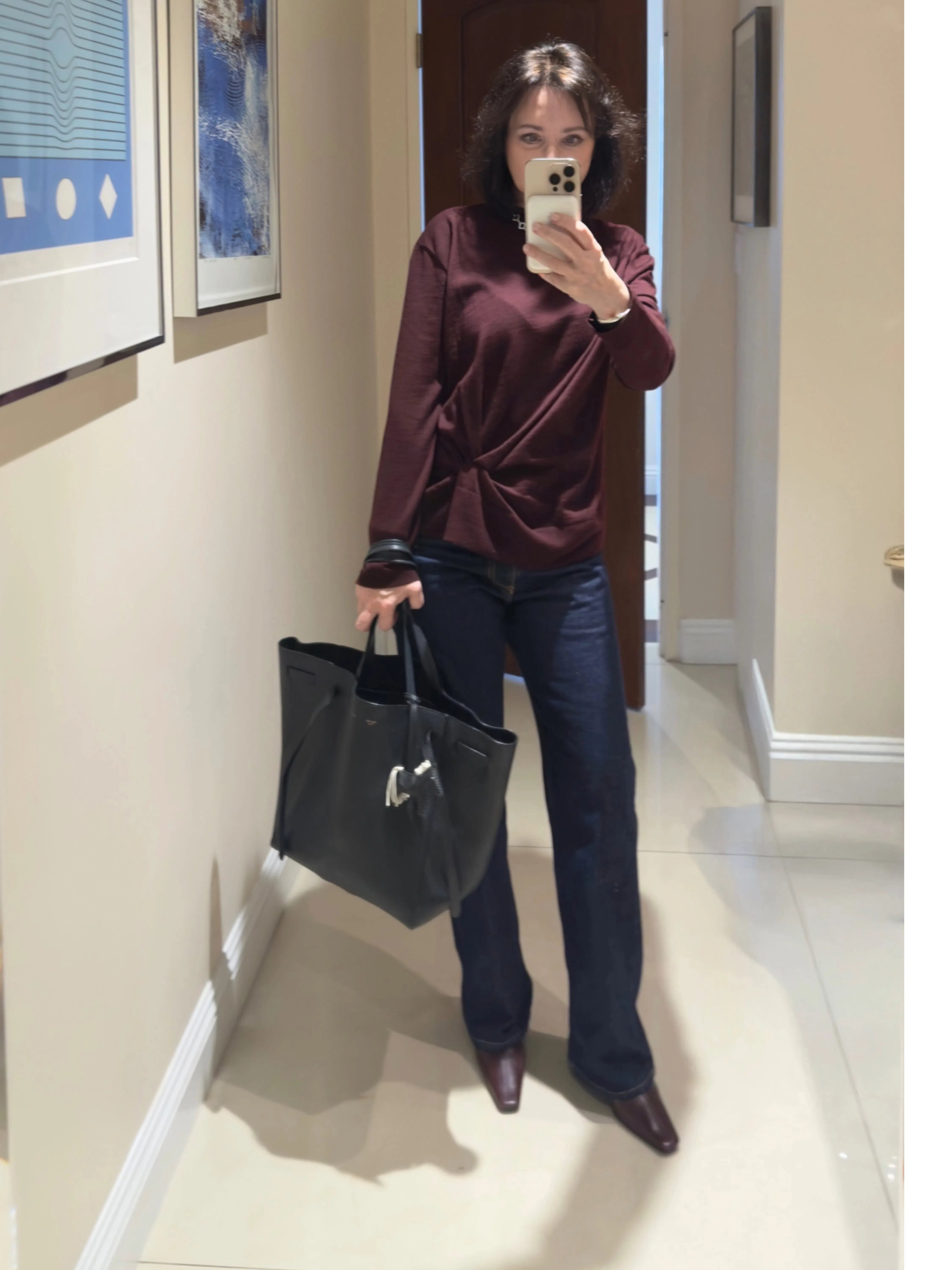 THE ROW Hook Ns Large Leather Tote Bag In Black