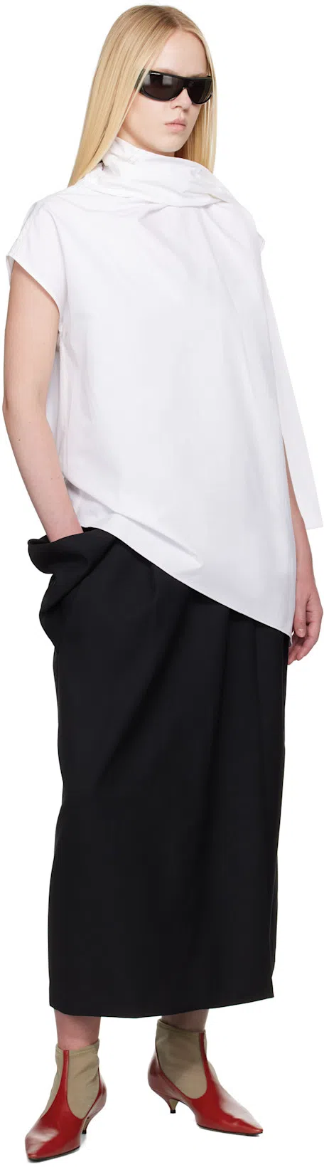 THE ROW Pointed Short Boots In Scr Scarlet