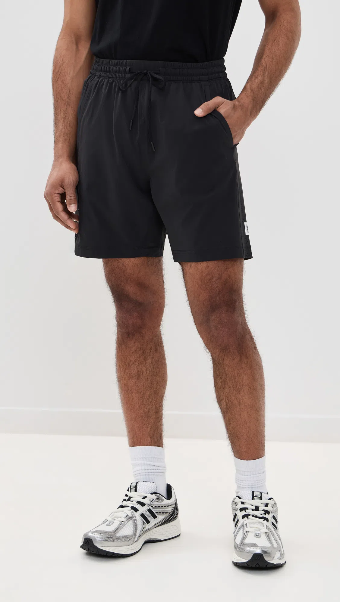 REIGNING CHAMP Slim Fit Cotton French Terry Crewneck Sweatshirt In Black