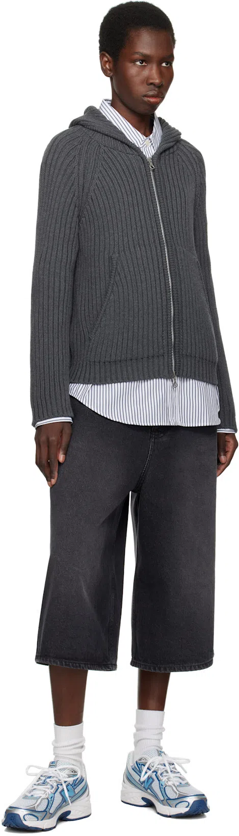 NEW BALANCE 740v2 In There Is No Color Specification For This Product.