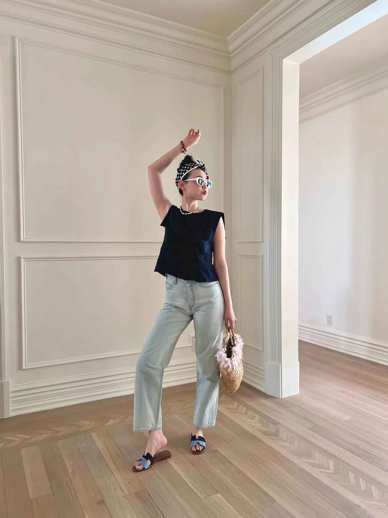 DOLCE & GABBANA Dg Logo Leather Flat Sandals In Sugar Paper Blue