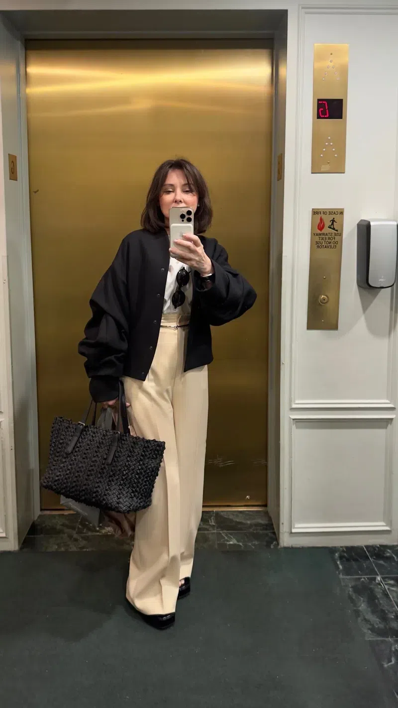 THE ROW Lilas Light Khaki Cotton And Linen Trousers In Green