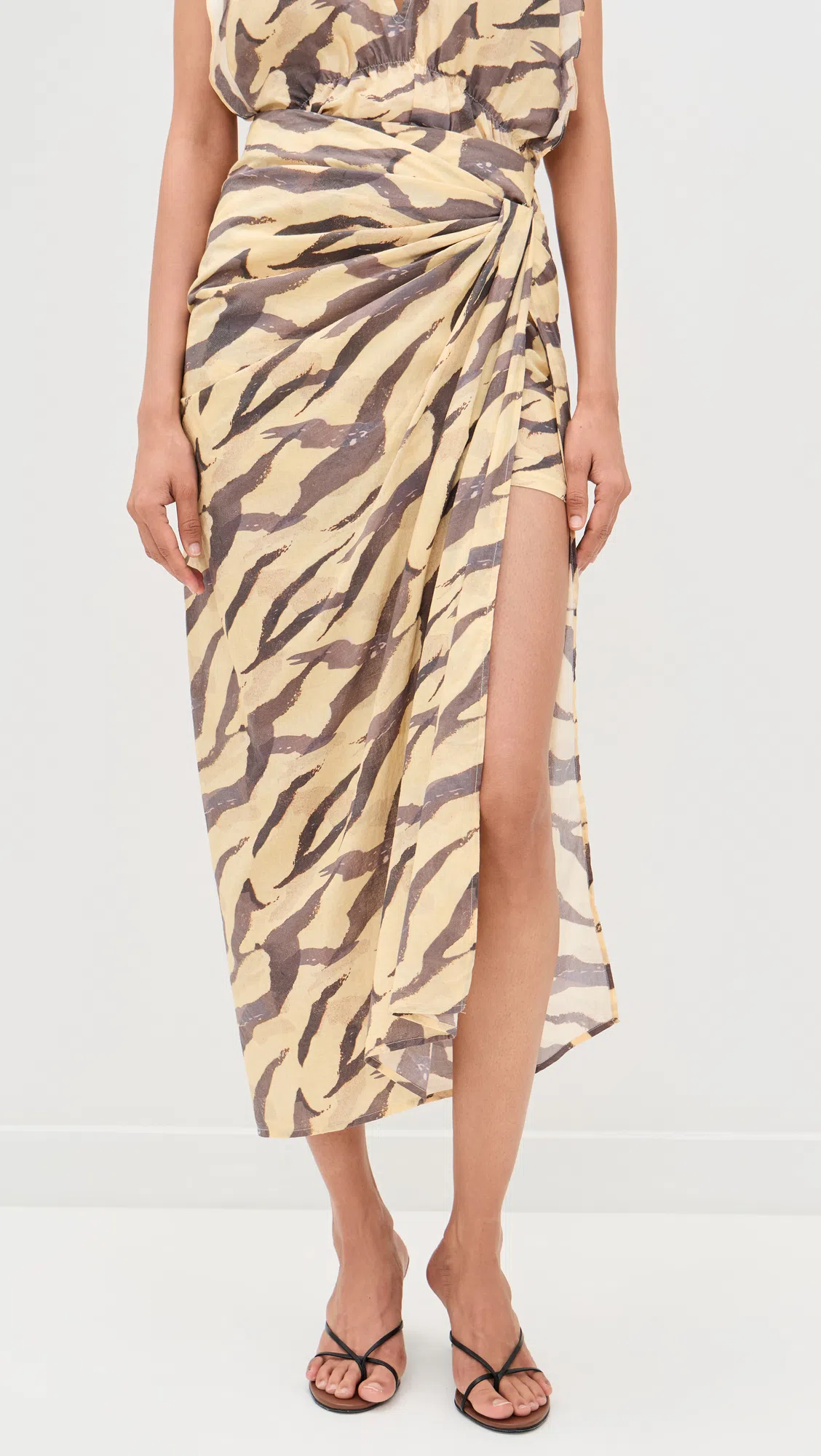 RMS BEAUTY Living Luminizer Highlighter In All