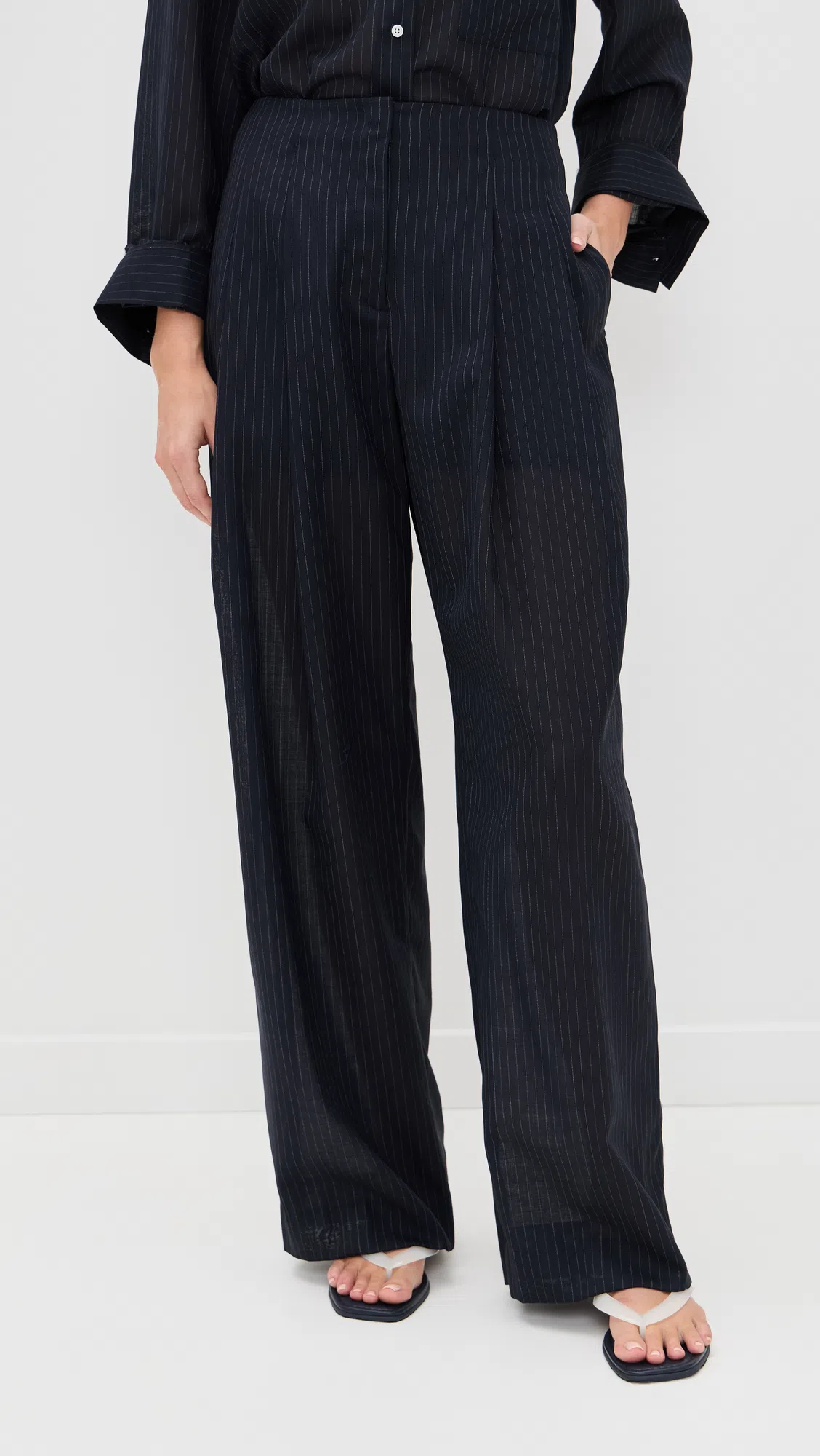 REVIVE Moisturizing Renewal Day Cream Spf30