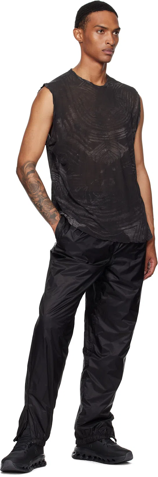 ON Running Cloudtilt Sneakers With Cloudtech Phase Sole And Logo Accents In Black