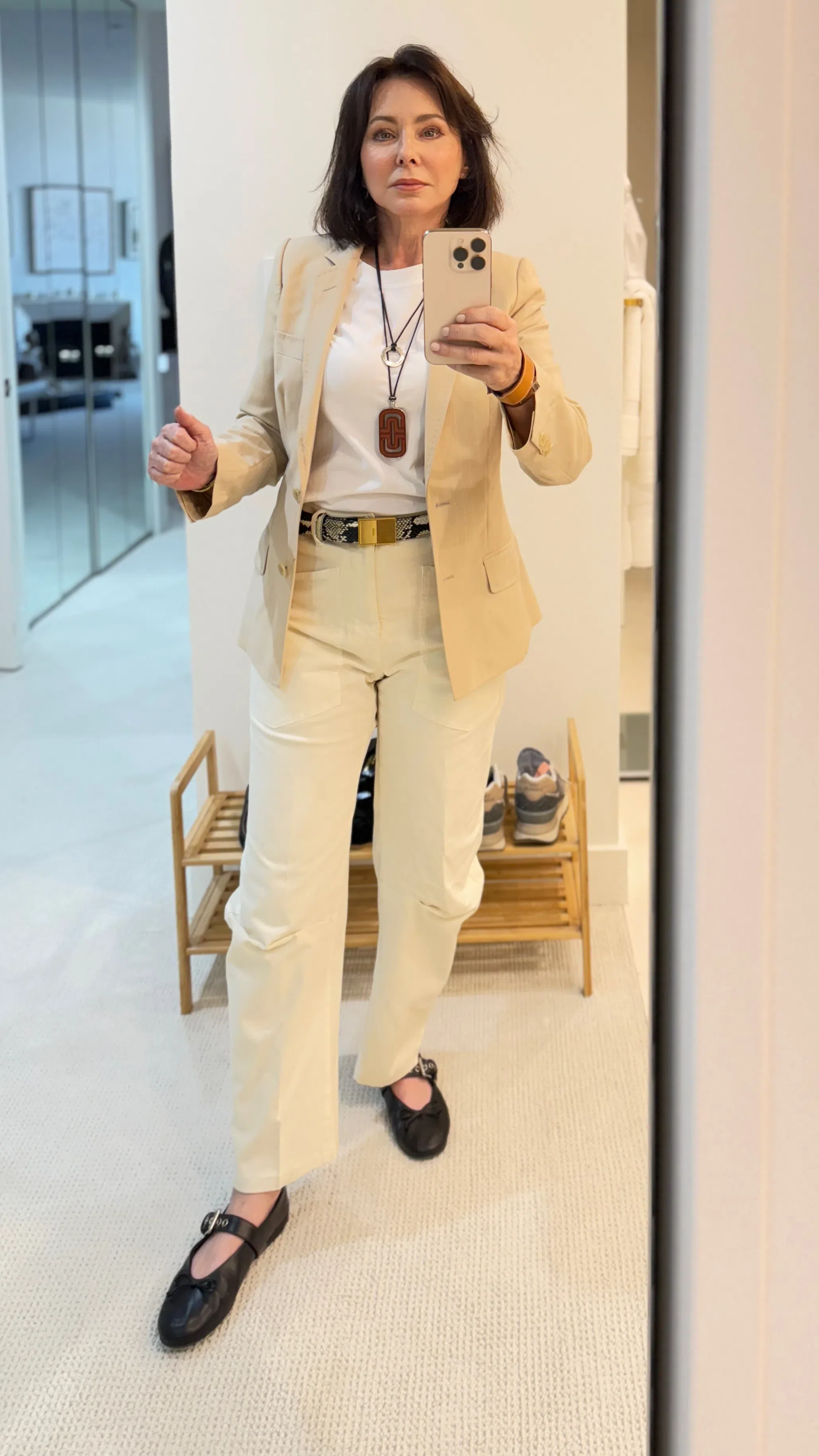 NILI LOTAN Shon Cotton-blend Twill Tapered Pants In Neutral