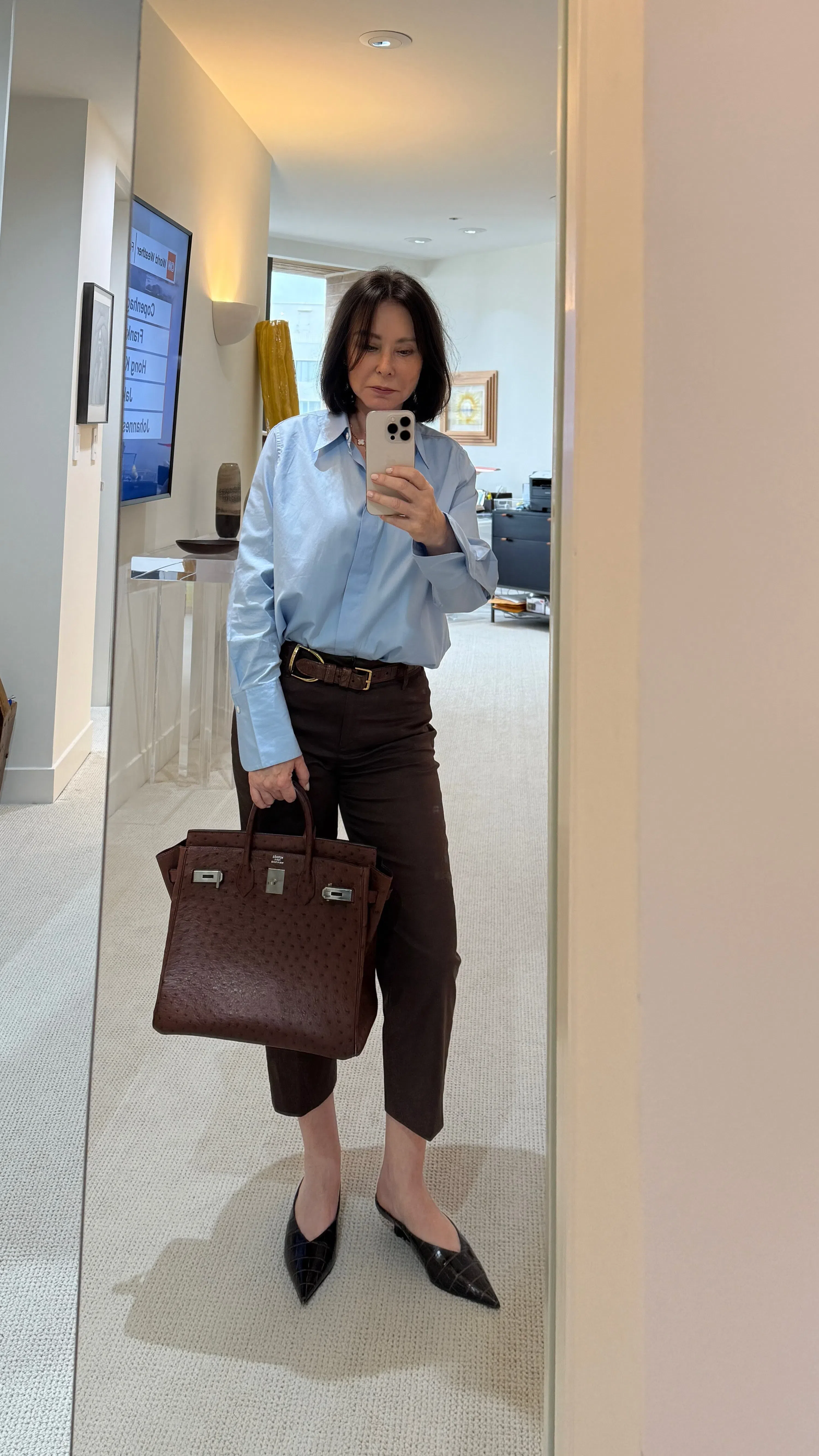 TOTÊME Toteme Sharp Croc-embossed Leather Mule In Black