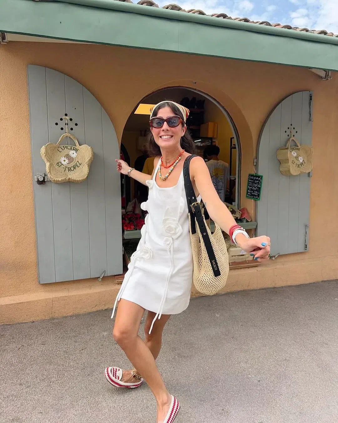 FARM RIO Green Monstera Embroidered Euroflax Premium Linen Midi Dress