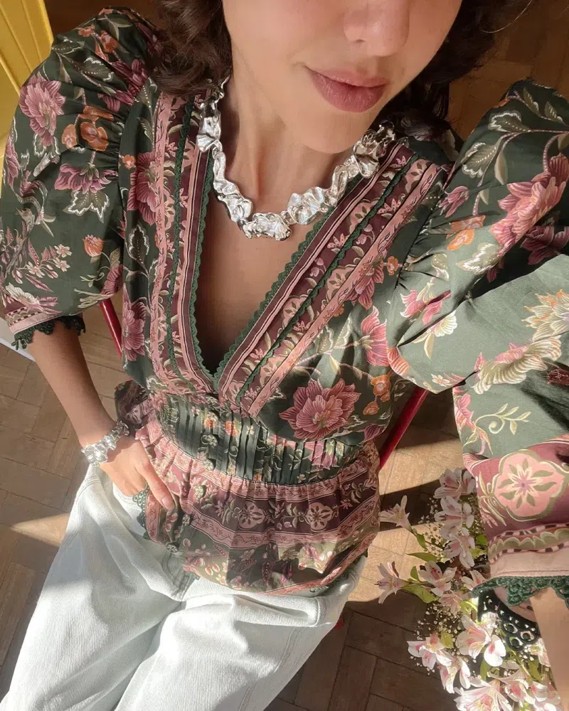 FARM RIO Spring Affair Linen Short-sleeve Buttondown Shirt In Pink