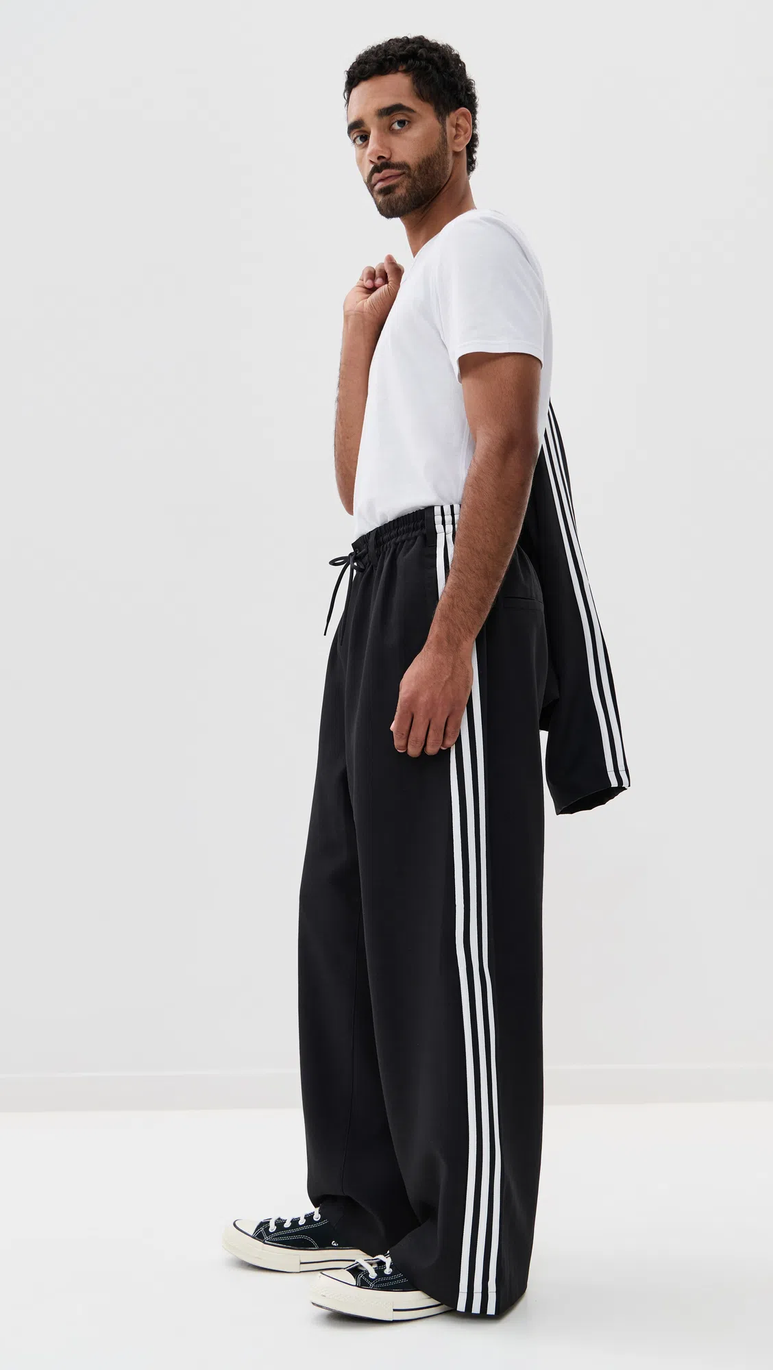 HOKA Clifton Sneakers In Black