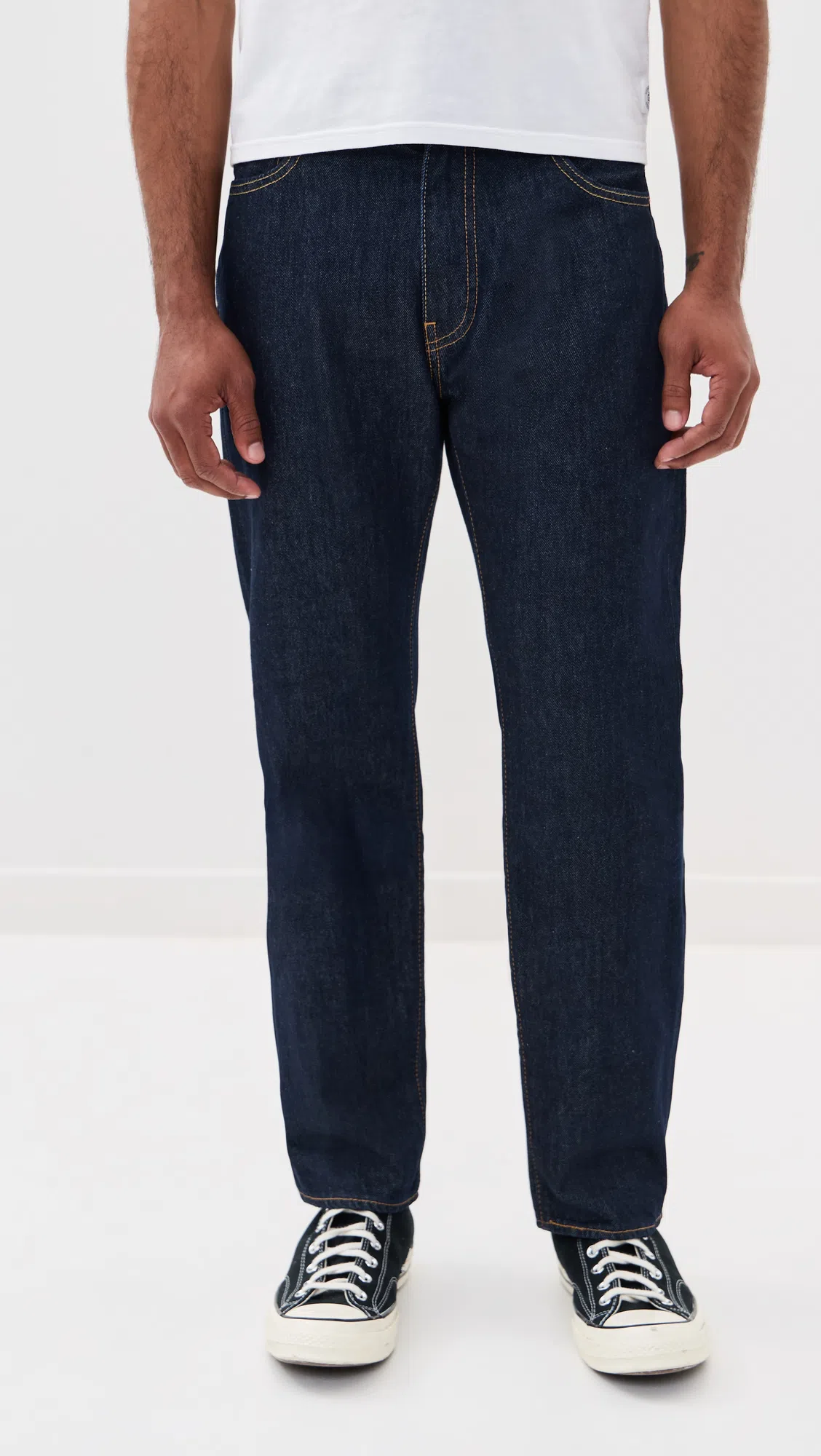 EVOLVETOGETHER Provence Hydrating Lip Balm In White