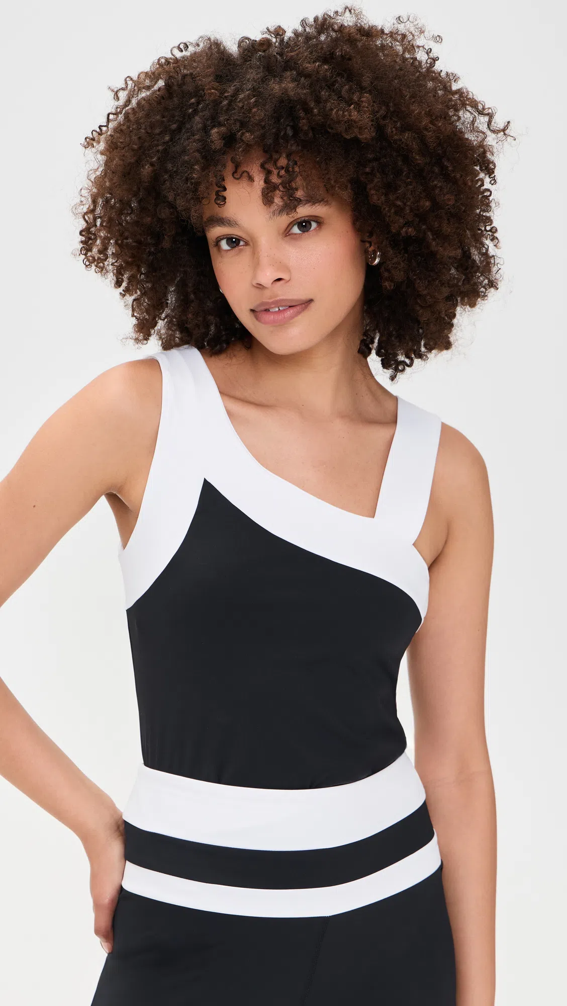 ON Breathable Mesh Sneakers With Distinctive Segmented Sole In Black