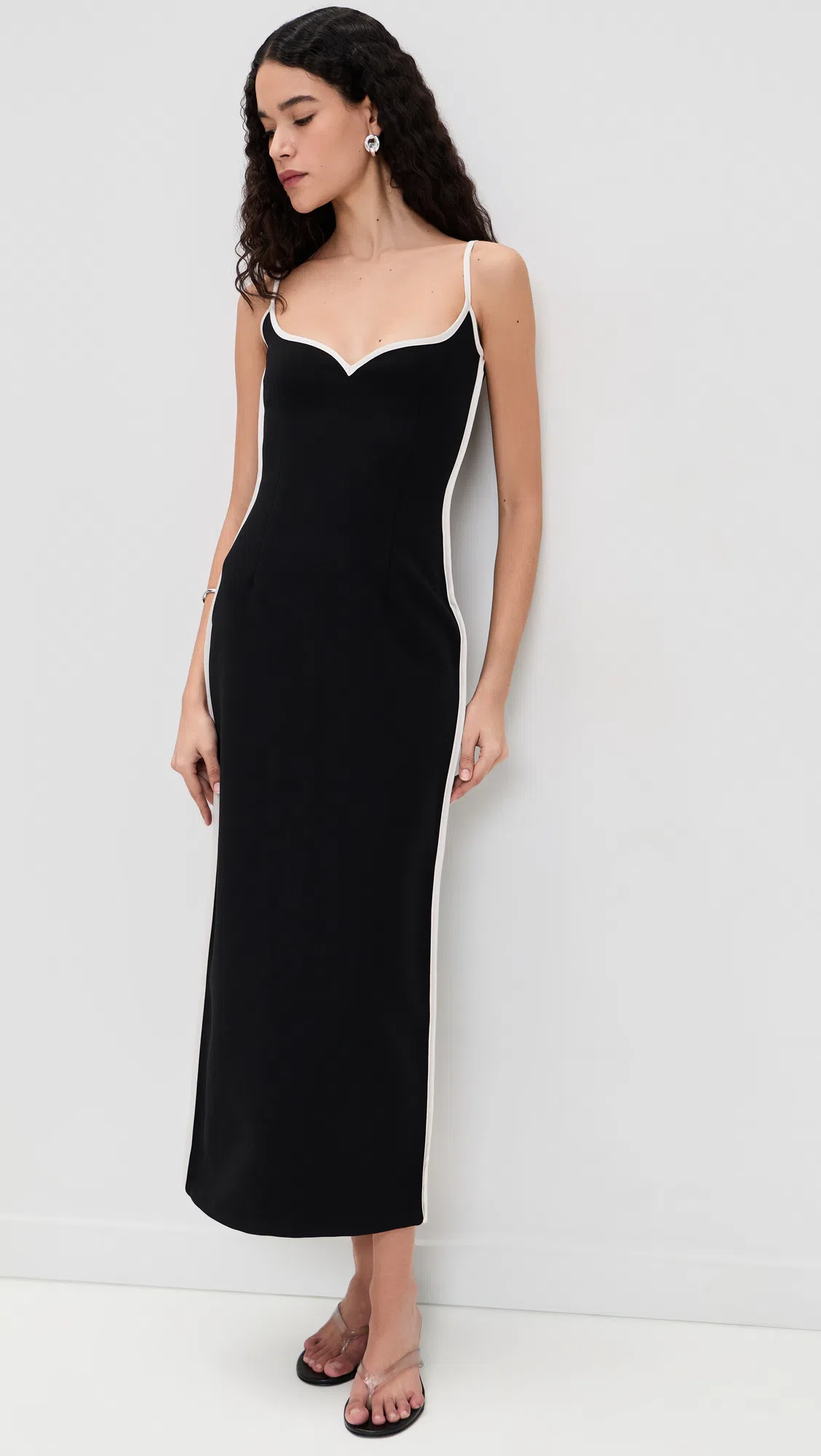 TONY BIANCO Avanti Platform Wedge Flip Flop In Black