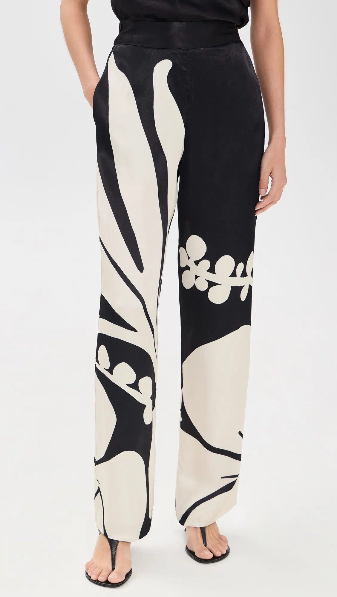 TONY BIANCO Avanti Platform Wedge Flip Flop In Black