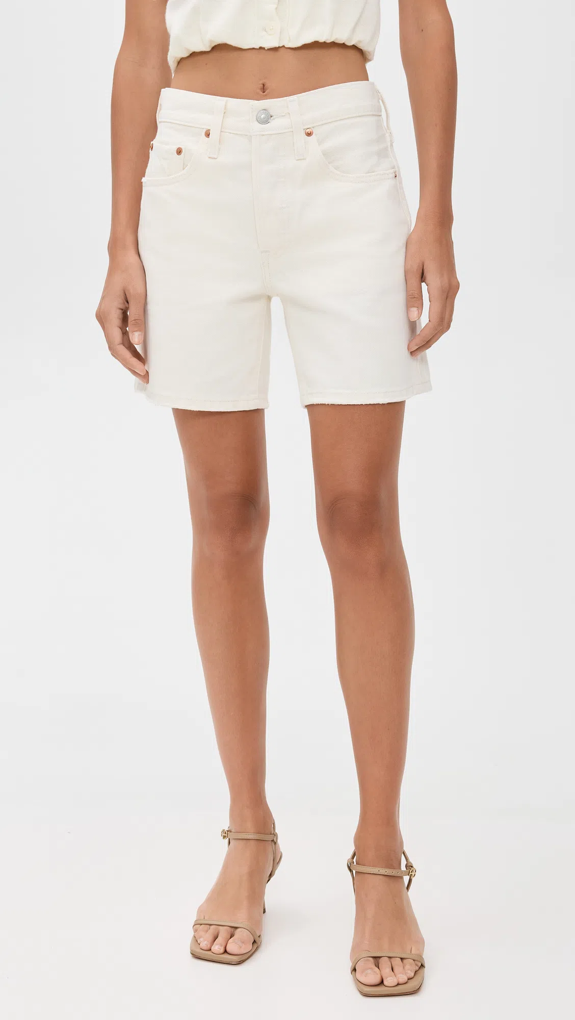 LEVI'S 501 Mid Thigh Short In Ecru Booper No Damage