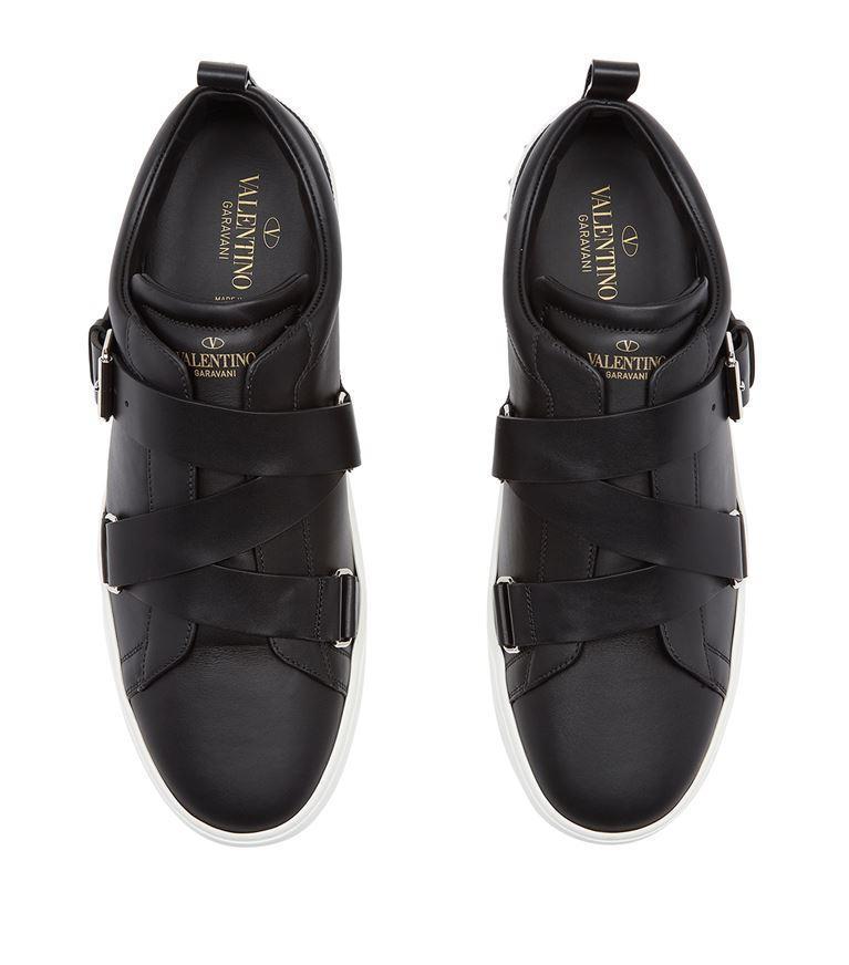 VALENTINO GARAVANI Rockstud Sneakers In Black
