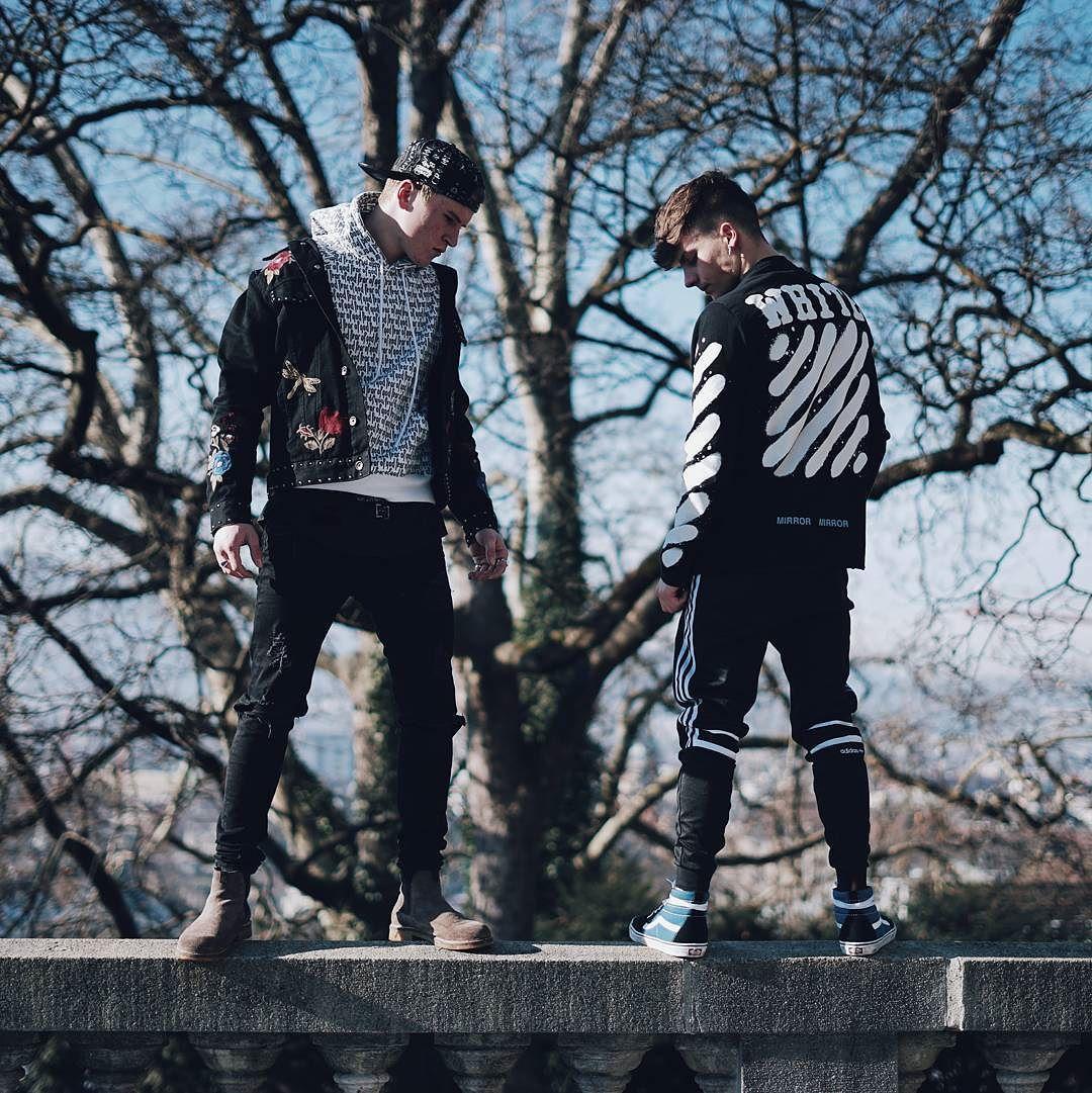 DR. MARTENS 2976 Virginia Leather Boot In Multi