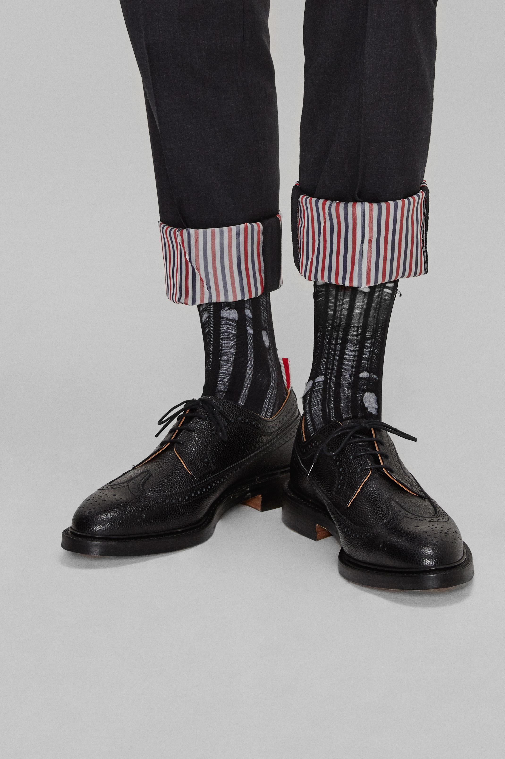 THOM BROWNE Classic Longwing Brogue In Black
