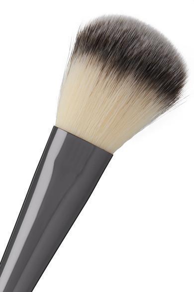 CHANTECAILLE New Cheek Brush In Colorless