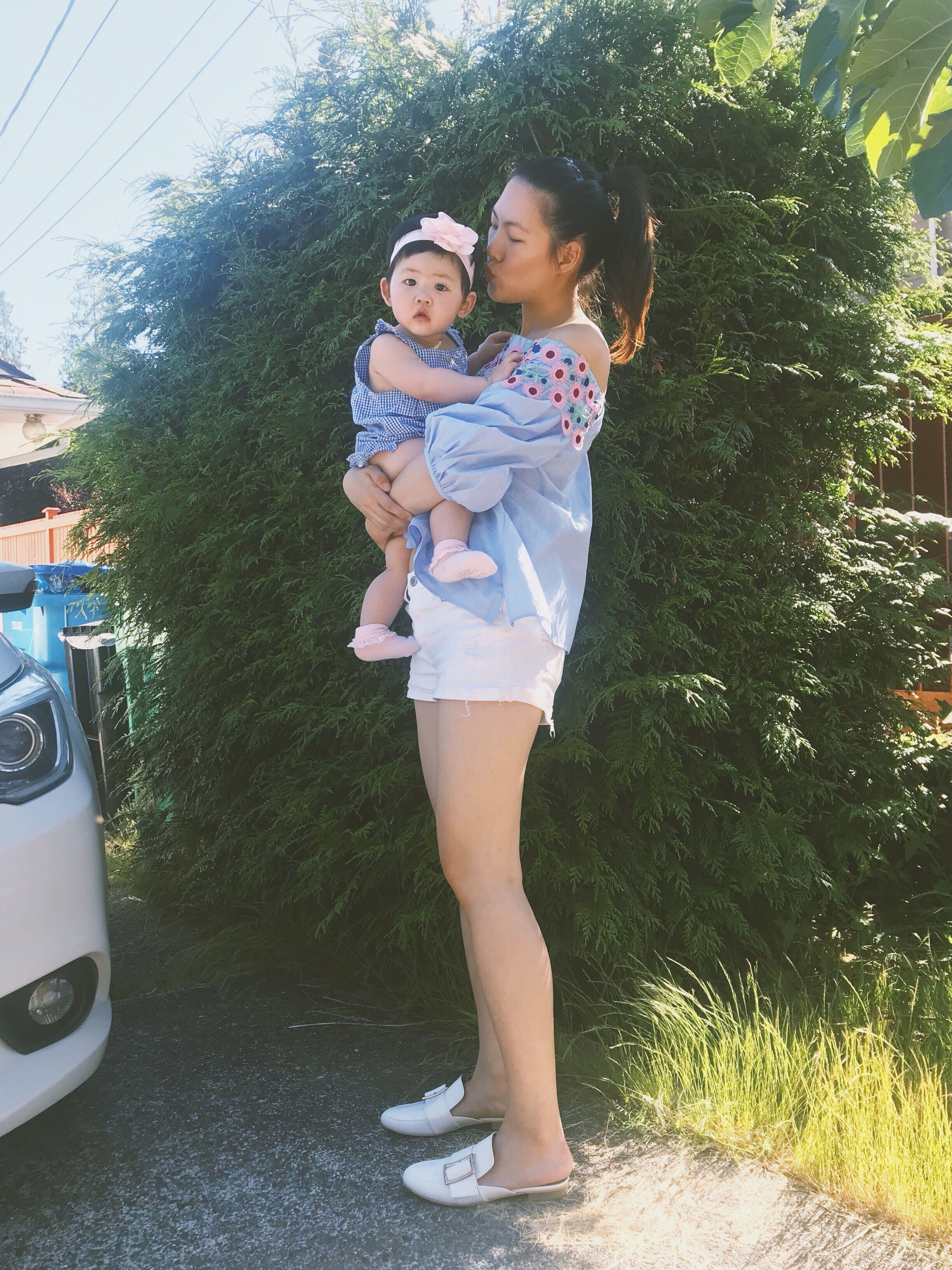 FRAME Le Super High Raw Fray Shorts Au Natural Clean In Off White