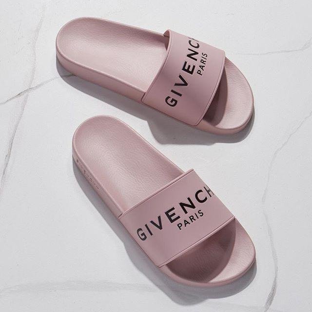 GIVENCHY Logo Printed Rubber Slides In Black