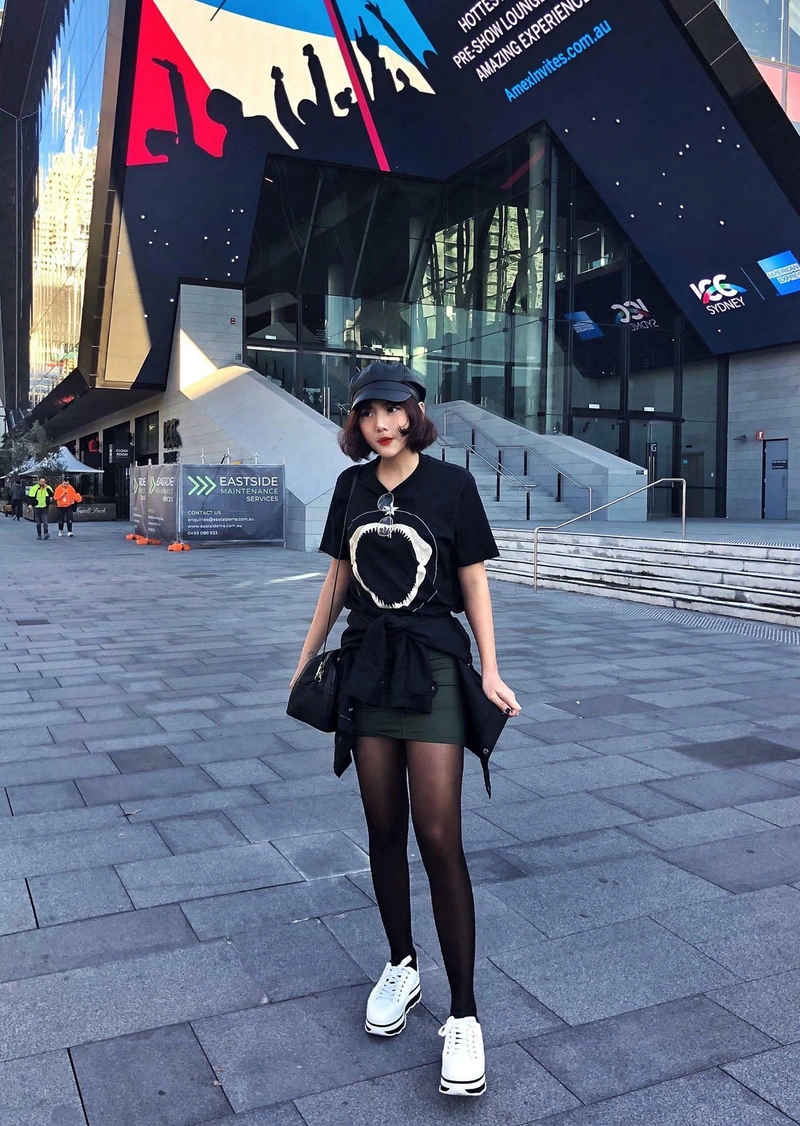 sbonlee__'s Posts | Wearing: Prada Shoelace Platform Sneakers In White