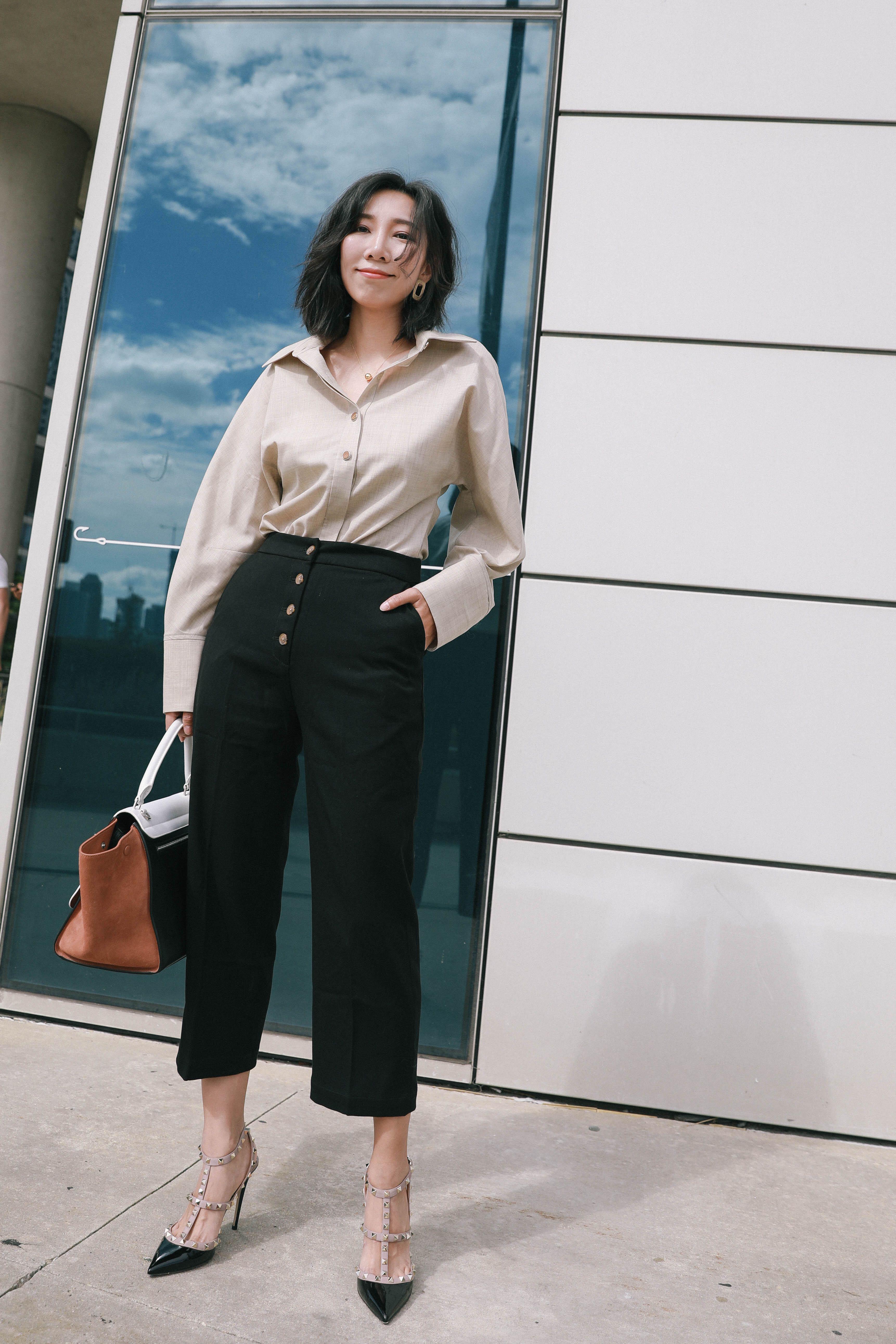 VALENTINO GARAVANI Valentino Rockstud Caged 100 Patent Pump In Black