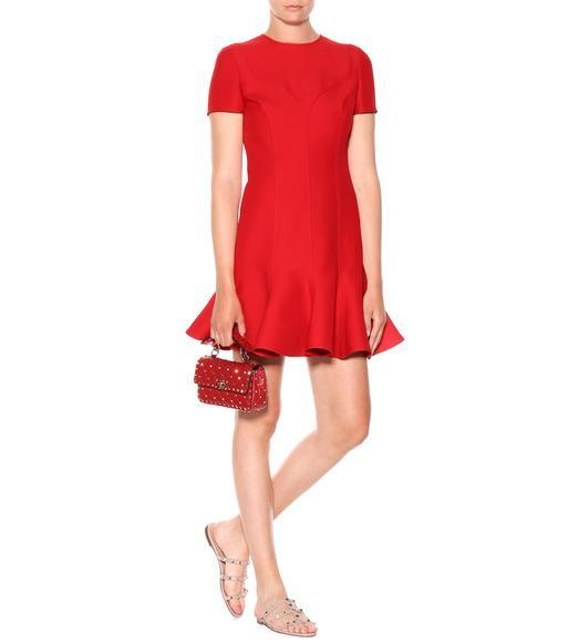 VALENTINO GARAVANI Flat Sole Rockstud Leather Sandals In A76 Candy Rose