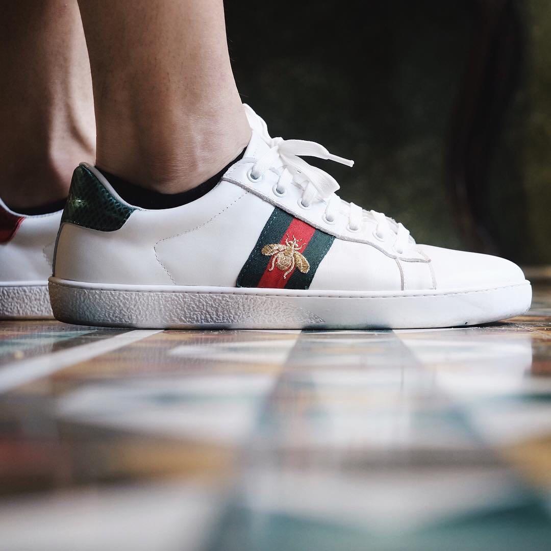 GUCCI Men's New Ace Embroidered Low-top Sneakers In Bianco
