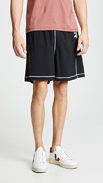 VEJA V-12 Sneakres In White