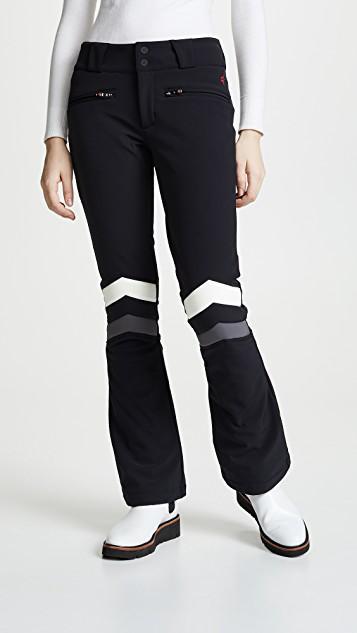 WOLFORD Aurora Close Fit Turtleneck Knitwear In Burgundy