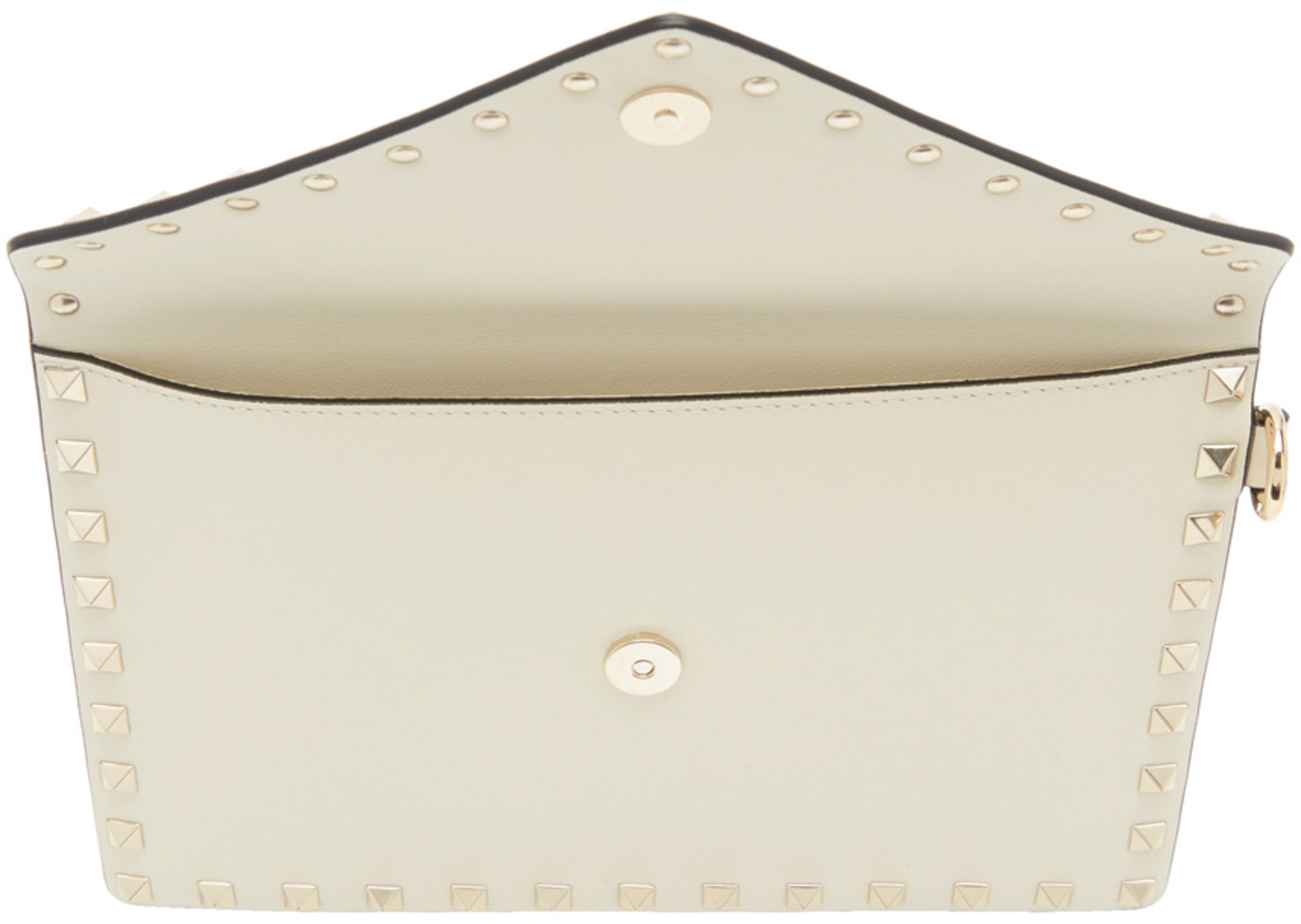 VALENTINO GARAVANI Valentino Pointed Toe Flat Shoes With Gold-tone Rockstuds In Pink