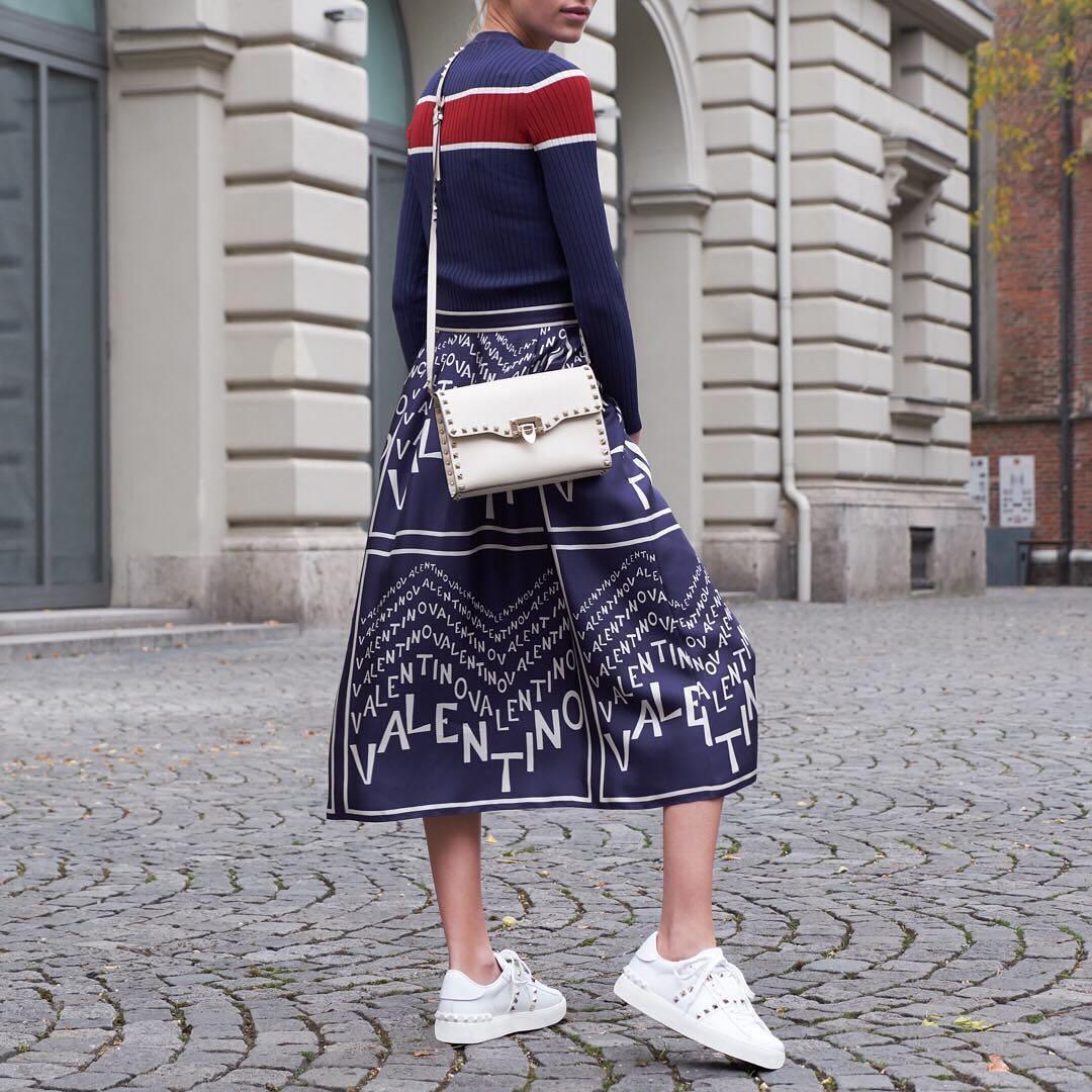 VALENTINO GARAVANI White Rockstud-embellished Low-top Sneakers