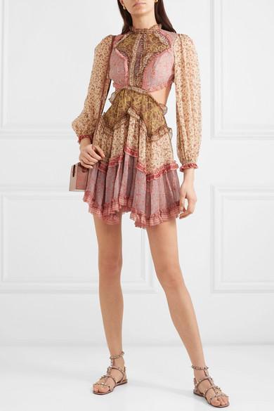 VALENTINO GARAVANI Rockstud Ankle Strap Flat Sandal In Pink