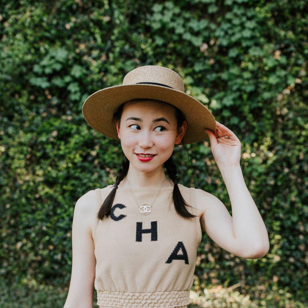 GUCCI Alba Embellished Woven Lamé Boater In Gold